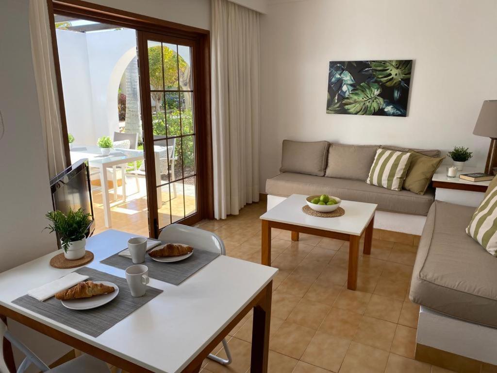 Bungalow Parque Golf By Sunhousescanarias 마스팔로마스 외부 사진